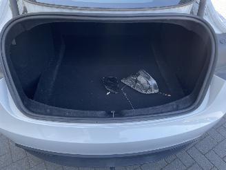 Tesla Model 3 RWD 60 kWh N.A.P NL AUTO PRACHTIG!!!! picture 16