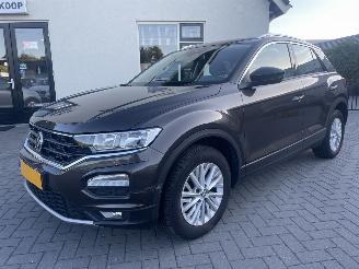 uszkodzony samochody osobowe Volkswagen T-Roc 1.5 TSI Style AUTOMAAT N.A.P NL AUTO PRACHTIG!!! 2018/8