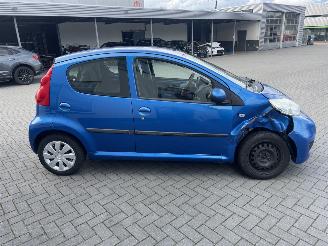 Peugeot 107 1.0-12V Sublime N.A.P NL AUTO PRACHTIG!!!! picture 4