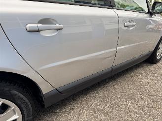 Volvo V-70 2.5 T   AUTOMAAT picture 13