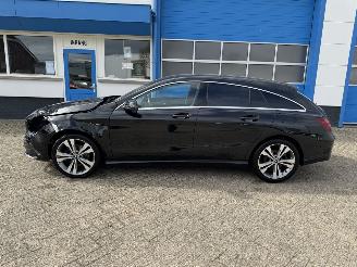 Mercedes Cla-klasse 180 AMBITION  SHOOTING BRAKE picture 9