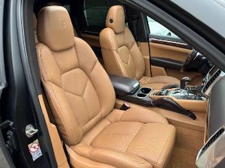 Porsche Cayenne 4.8 S  Automaat Pano 400pk picture 11