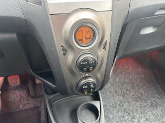 Toyota Yaris 1.3 5-drs clima picture 9