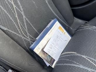 Peugeot 208 1.2 5-drs Envy Automaat NAP picture 14