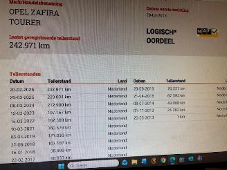 Opel Zafira 1.4 Cosmo Pano 140pk picture 17