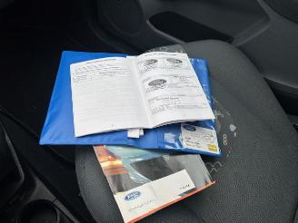 Ford Ka 1.2 Style airco picture 12