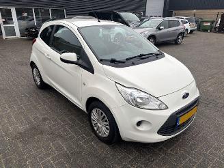 krockskadad bil auto Ford Ka 1.2 Style airco 2013/8