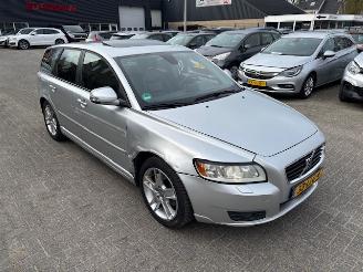 Unfallwagen Volvo V-50 1.6D Edition2 2010/5