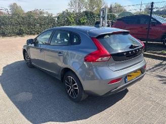 Volvo V-40 2.0 D2 Nordic+ Automaat picture 5