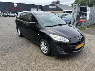 Damaged car Mazda 5 2.0 Business  7-pers 150pk 2012/3