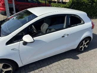 Kia Rio 1.2 Comfort airco NAP picture 8