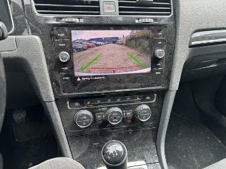 Volkswagen Golf 1.6 TDI Comfort picture 14