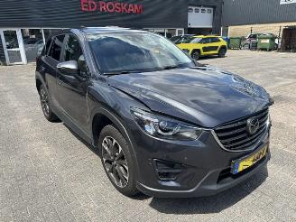 Vaurioauto  passenger cars Mazda CX-5 2.5 SkyActive-G 192 GT-M 4WD NAP 2015/6