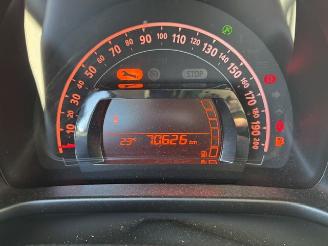 Renault Twingo 1.0 SCE Collection picture 13