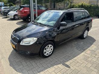 Skoda Fabia 1.6 16v Clima NAP picture 6