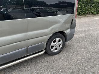 Renault Trafic 2.5 DCI L2H1 DC Airco  145pk picture 10