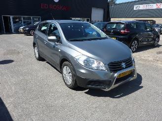 skadebil auto Suzuki SX4 S-CROSS 1.6 2014/3