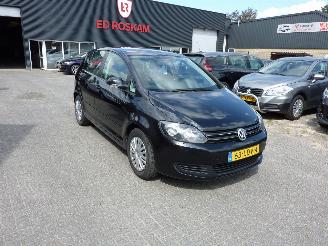 krockskadad bil auto Volkswagen Golf plus 1.4 TSI CLIMAT 2010/3