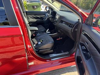Mitsubishi Outlander 2.4 PHEV Intense  Plug in Hybrid picture 11