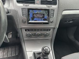 Volkswagen Golf 1.2 TSI 5-drs airco NAP picture 12