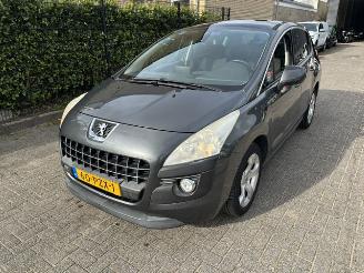 Peugeot 3008 1.6 THP ST Pano NAP picture 2