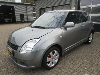 krockskadad bil auto Suzuki Swift 1.3 Comfort 2010/3