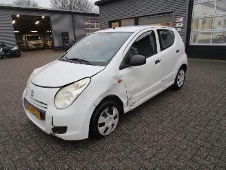 krockskadad bil auto Suzuki Alto 1.0 Comfort 2012/6