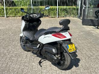 Yamaha XMAX 125  picture 3