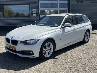 damaged passenger cars BMW 3-serie 316D Touring Executive 2017/3