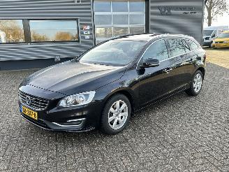 bruktbiler auto Volvo V-60 2.0 T5 Kinetic 245PK Automaat 2016/7