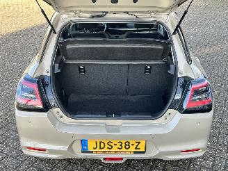 Suzuki Swift 1.2 Select Smart Hybrid picture 13
