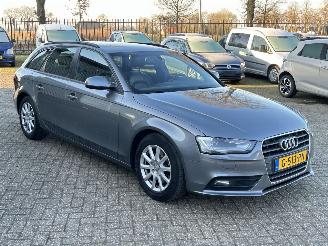 Audi A4 Avant 2.0 TDI Ultra Advance Sport picture 7