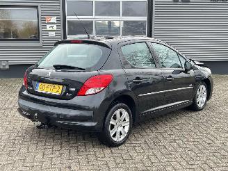skadebil auto Peugeot 207 1.4 VTi Millesim 200 2011/3
