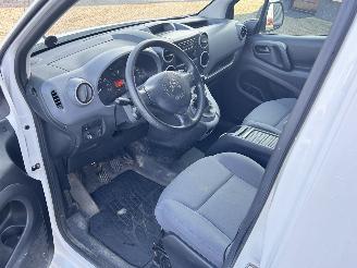 Citroën Berlingo 1.6 BlueHDI 75 Club marge picture 9