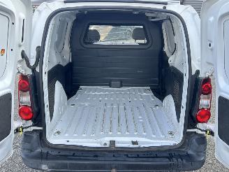 Citroën Berlingo 1.6 BlueHDI 75 Club marge picture 12