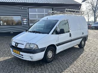 skadebil auto Peugeot Expert 220C 2.0HDI Advantage 2006/2