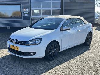 krockskadad bil auto Volkswagen Golf Cabriolet 1.2 TSI BlueMotion 2012/4