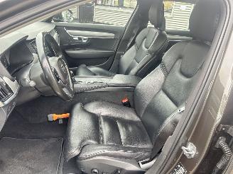 Volvo V-90 2.0 T4 Momentum Automaat picture 10