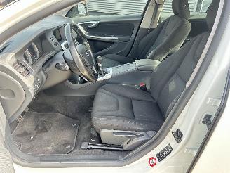 Volvo S-60 1.6 T3 150PK picture 10