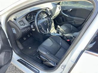 Volvo V-40 1.6 T2 Summum picture 9