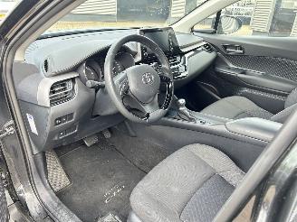 Toyota C-HR 1.8 Hybrid Active picture 9