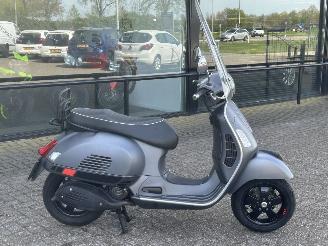Vespa  GTS 300 Super Sport picture 6