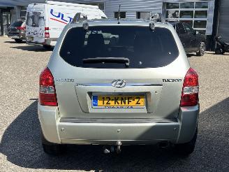 Hyundai Tucson 2.0i Style Executive picture 4