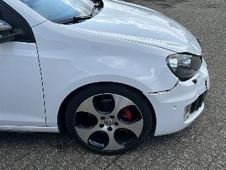 Volkswagen Golf 2.0 GTI picture 32