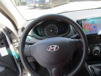 Hyundai I-10 1.1 I-Drive cool picture 14