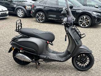 Vespa  Sprint 50 4T picture 6