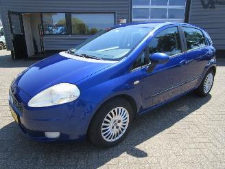 skadebil auto Fiat Grande Punto 1.4-16V Dynamic 5drs 2007/2