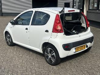 Peugeot 107 1.0-12V XR 5drs picture 3