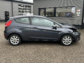 Ford Fiesta 1.25 Limited picture 2