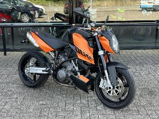 krockskadad bil motor KTM 990 Super Duke  2007/7
